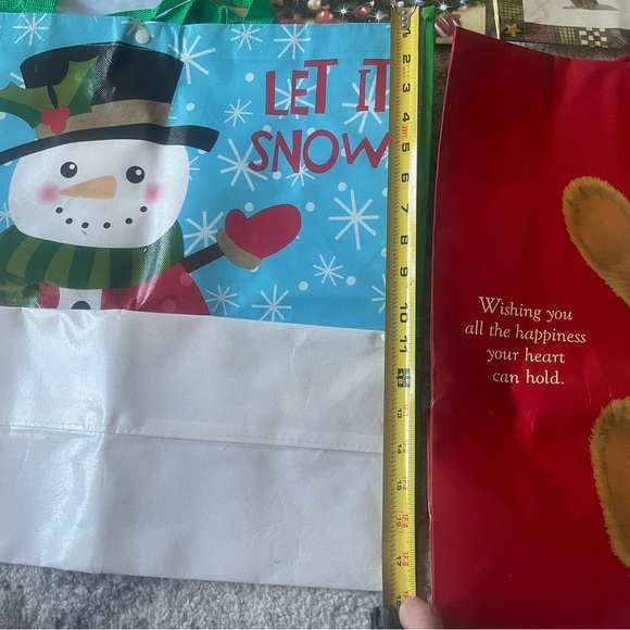 45 PCs‎ Christmas Gift Bags including 2 Large Tote Bags...